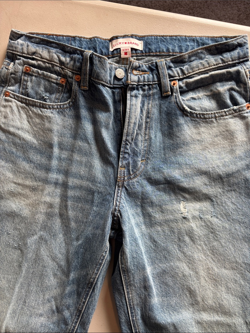 Lucky Brand Men’s Washed Blue Relaxed Denim Jeans